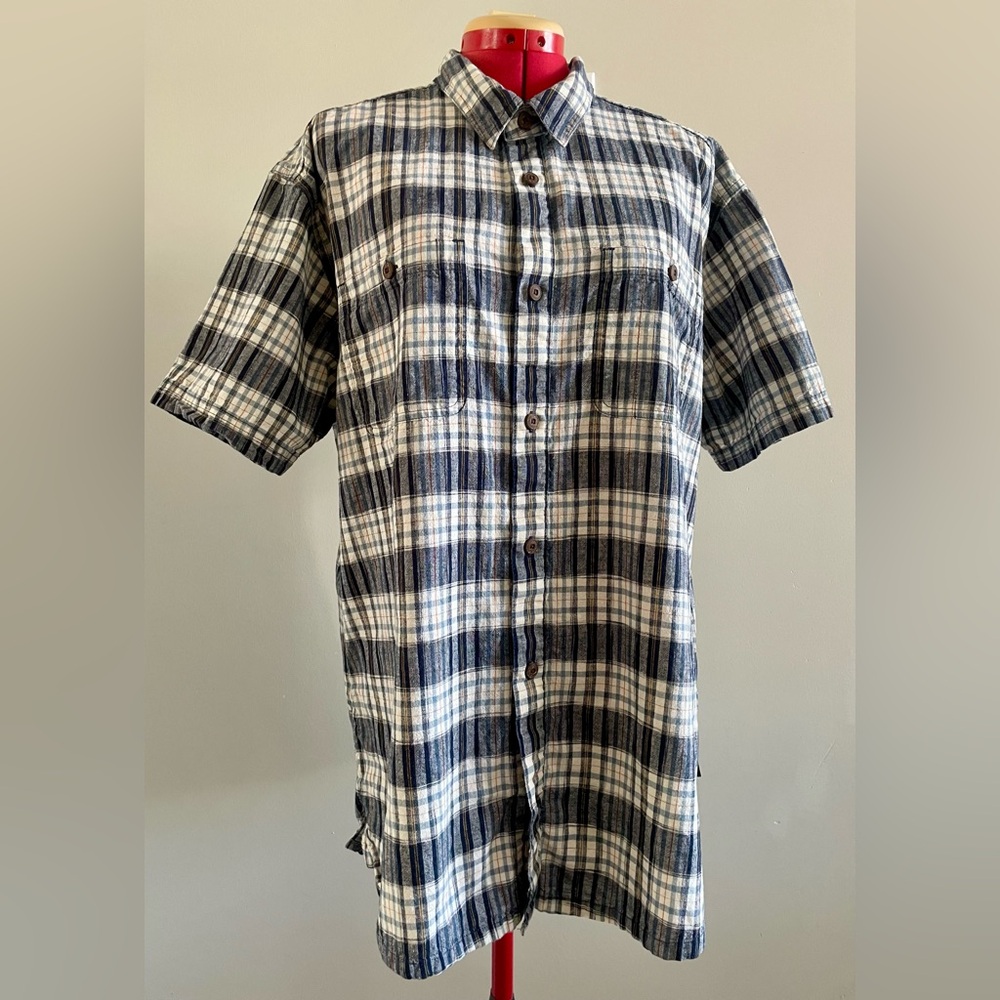 Patagonia - Cotton/ hemp blend Short sleeve button up shirt - Size XL
